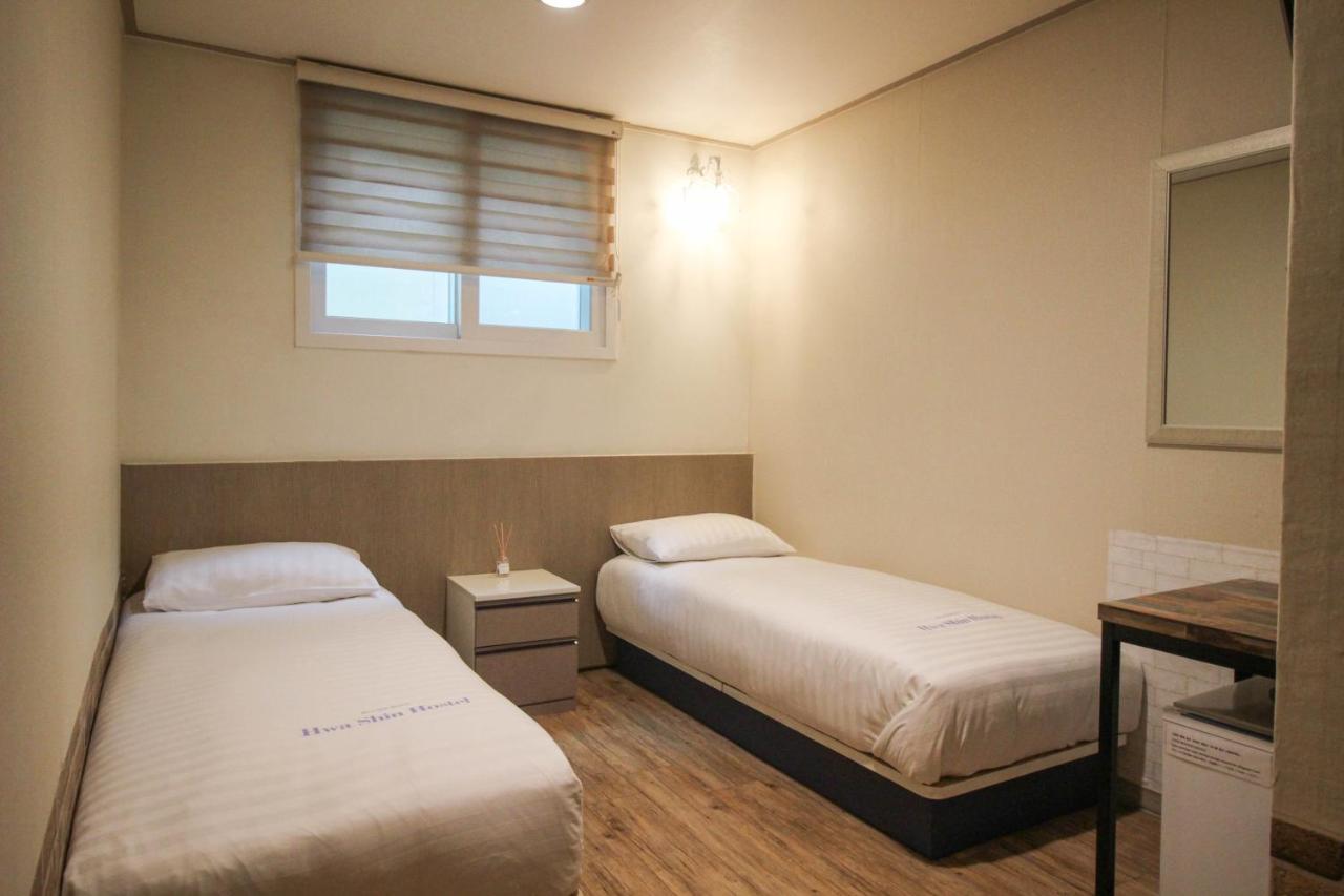 סיאול Dongdaemun Hwashin Hostel מראה חיצוני תמונה