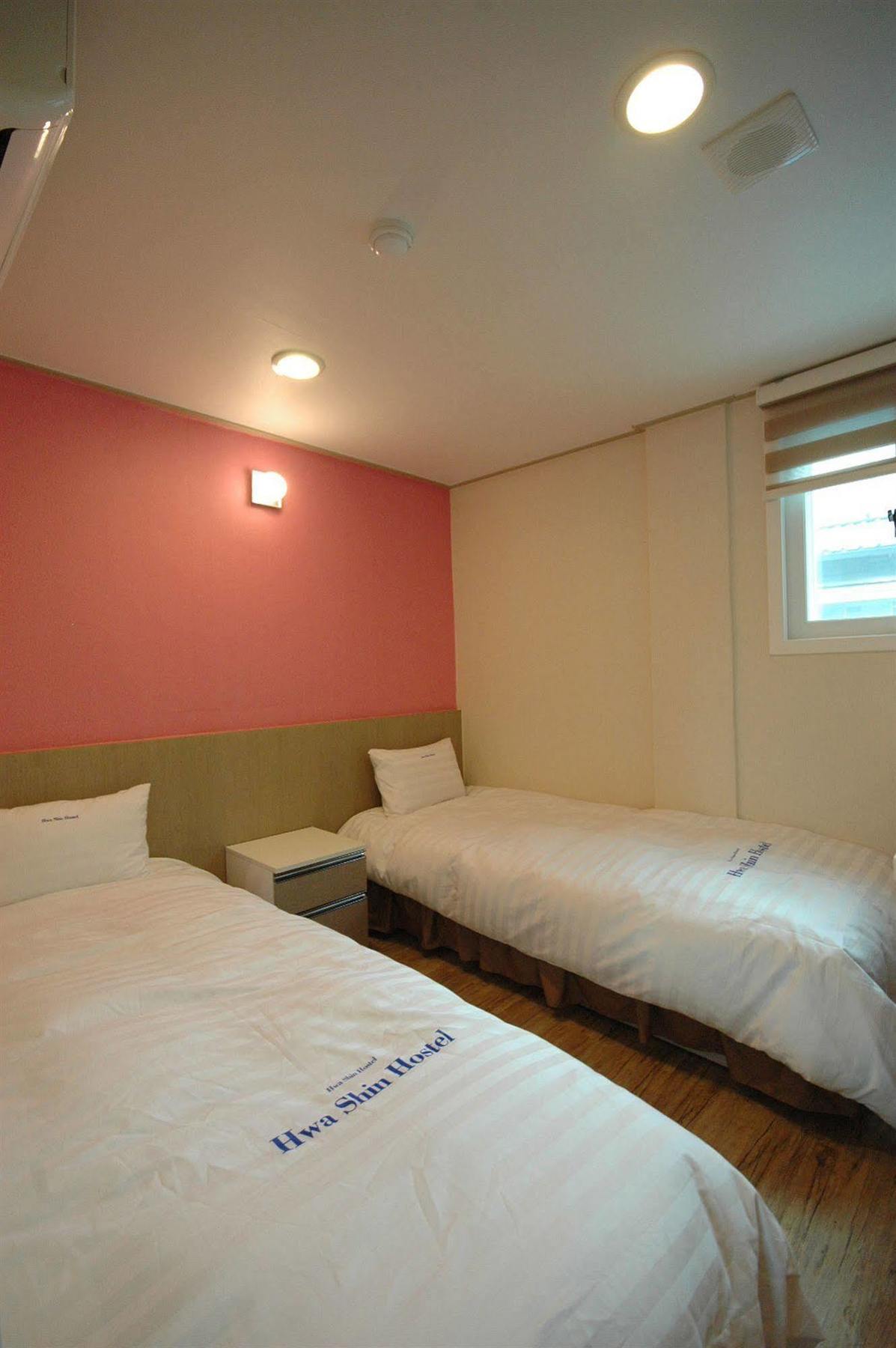 סיאול Dongdaemun Hwashin Hostel מראה חיצוני תמונה
